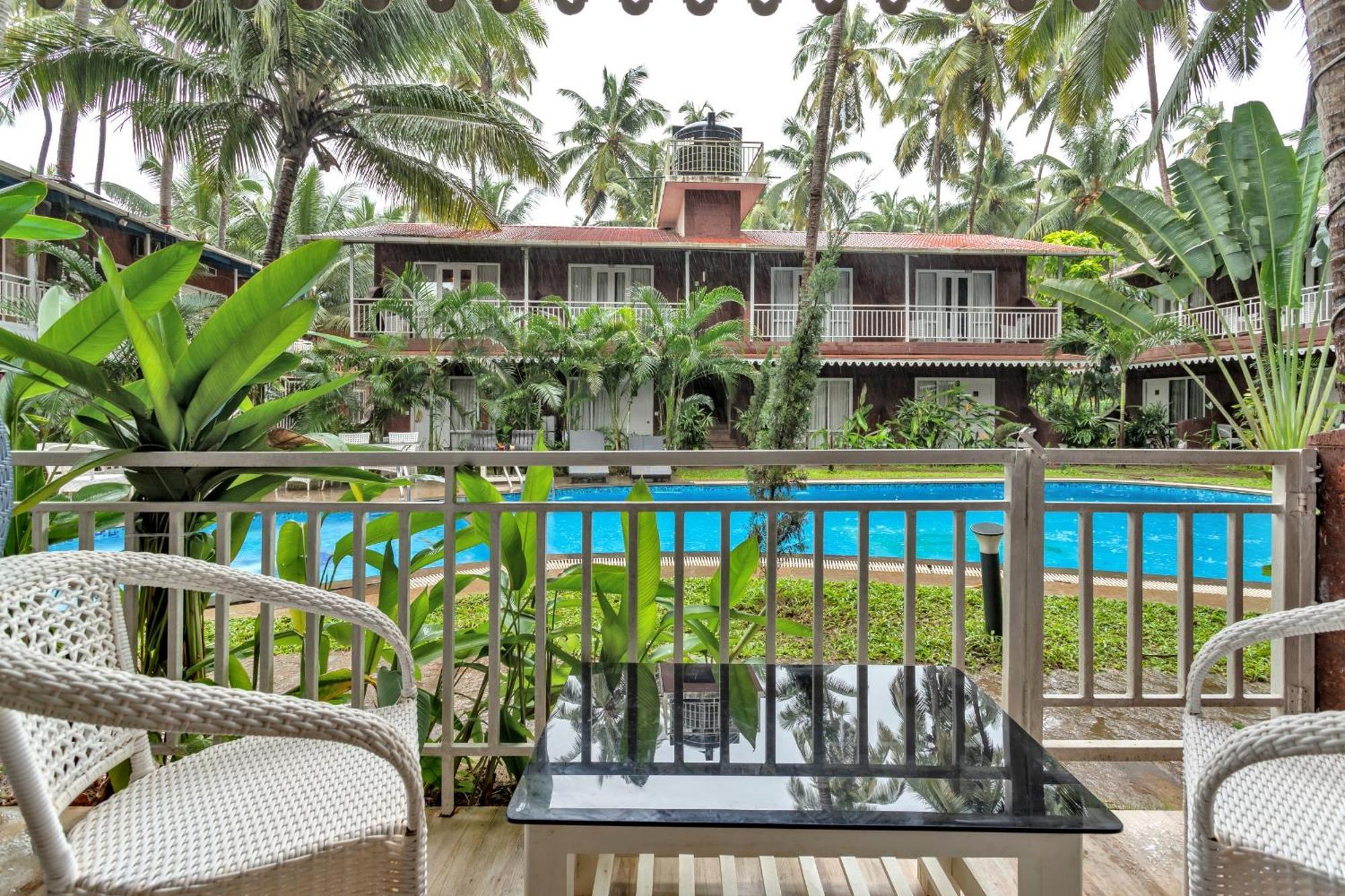 Skon Morjim Beach Resort By Orion Hotels Velha Goa Exterior foto