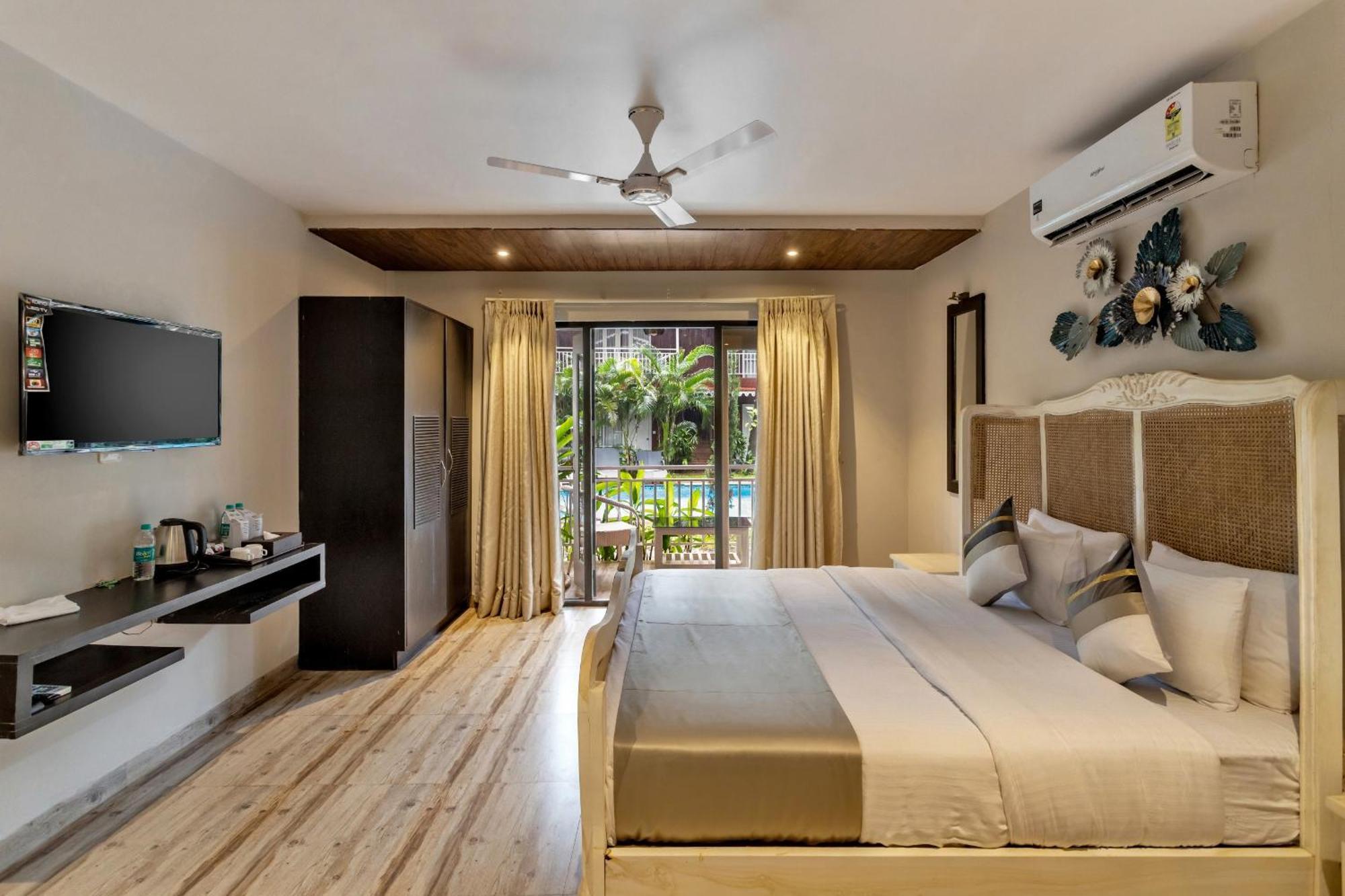 Skon Morjim Beach Resort By Orion Hotels Velha Goa Exterior foto